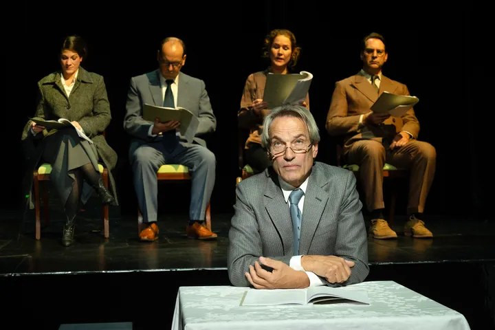 Aus den Akten auf die Bühne: Karrieren in Bremen nach 1945 – Kurt A. Becher, Käthe Popall und Alfred Ries